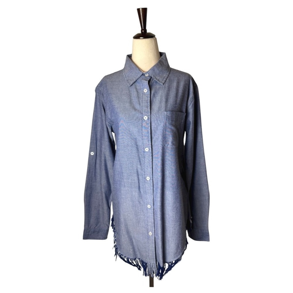 Tizzie Shirt Women Medium Blue Cotton Chambray Fringe Hem Button Down Preppy‎
